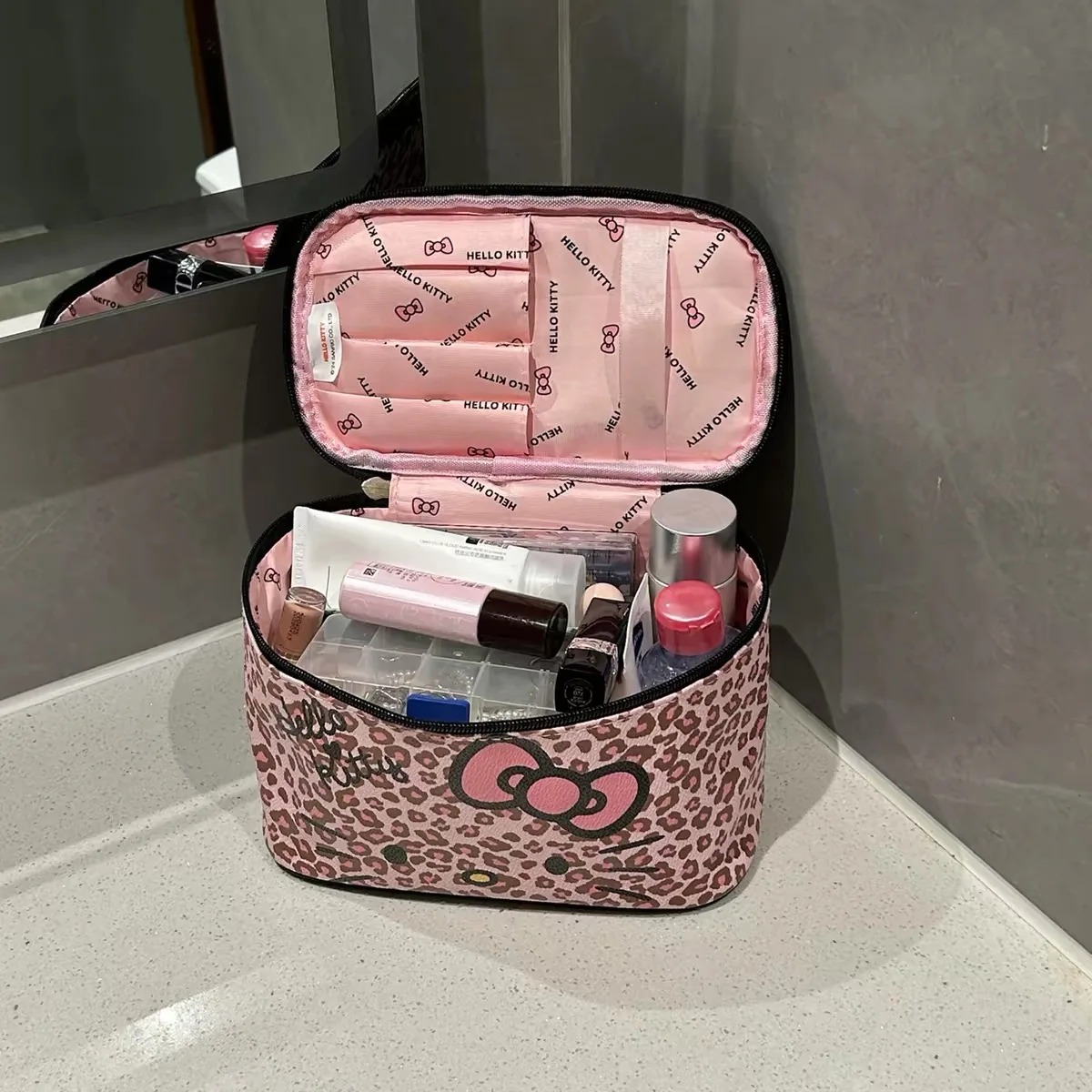 Beauty Makeup Women - Sanrio Hello Kitty Women Leopard Beauty
